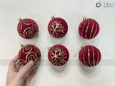 Hộp 06 Trái châu Noel phun nhung Đỏ kim tuyến Vàng ĐK 8cm [Nhiều kiểu - Sang Xịn] TRAICHAU-43